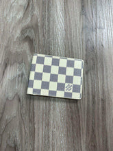 CARTEIRA LV XADREZ - CREME