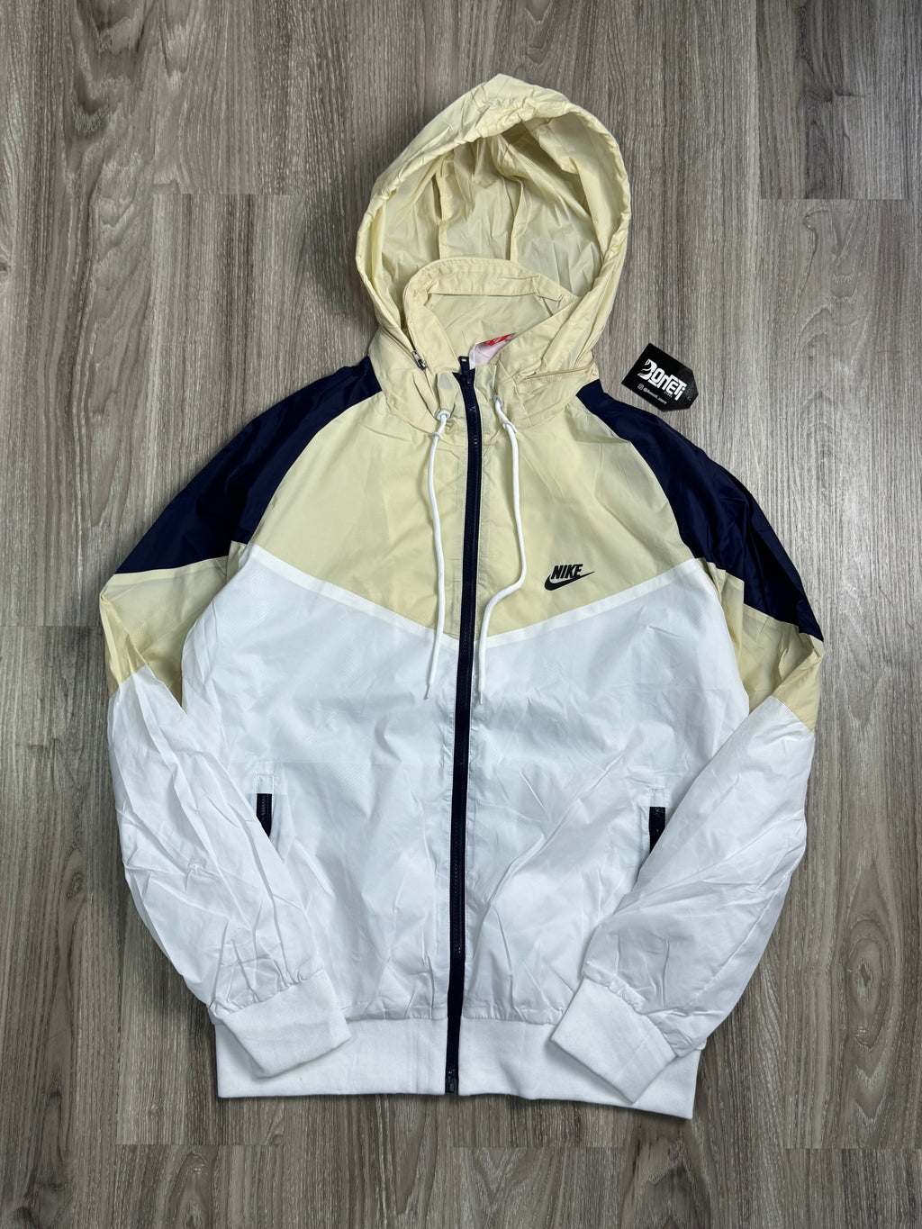 CORTA VENTO NK WINDRUNNER - CREME/AZUL