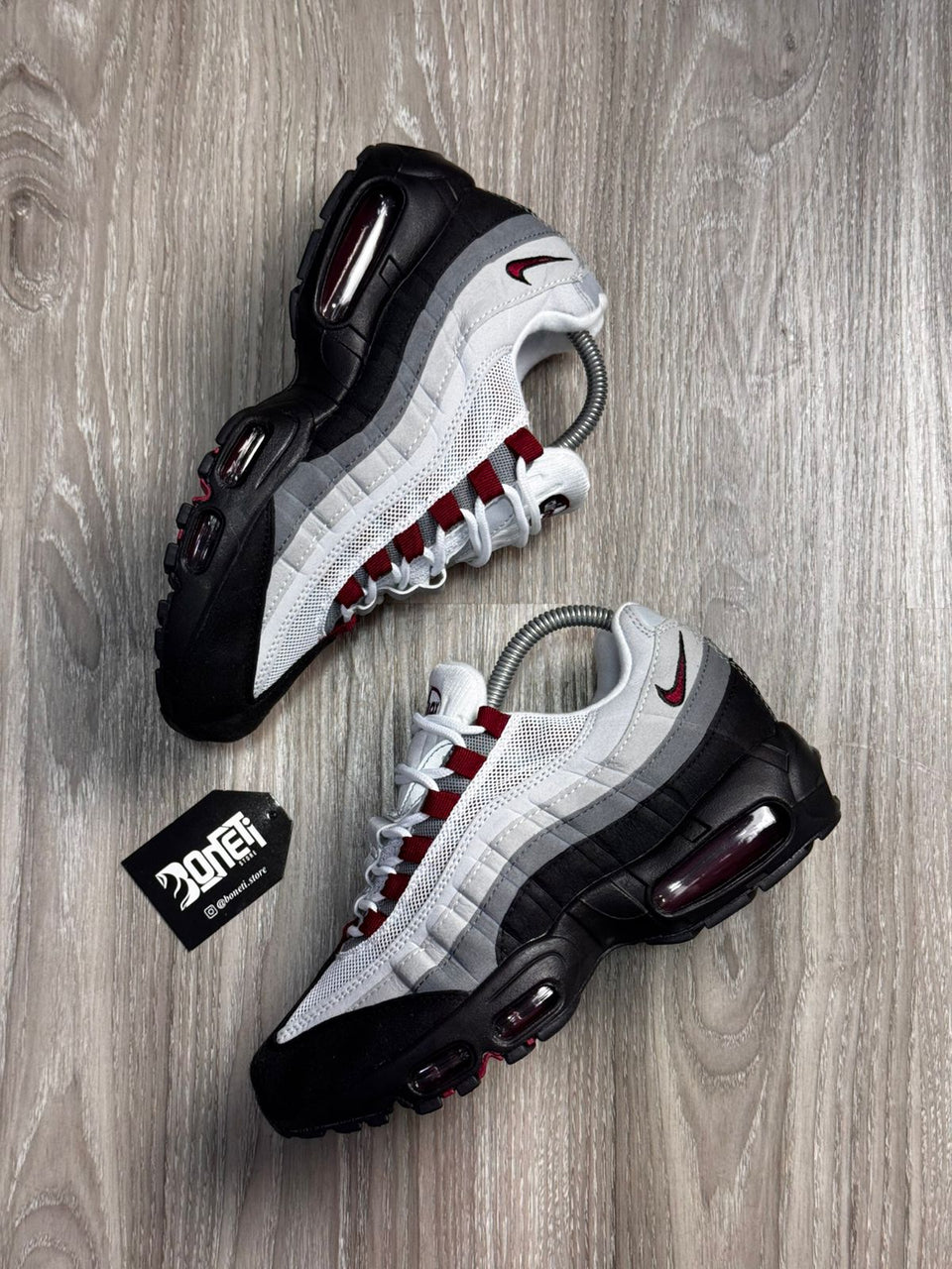 TÊNIS NK AIR MAX 95 - SOLAR RED