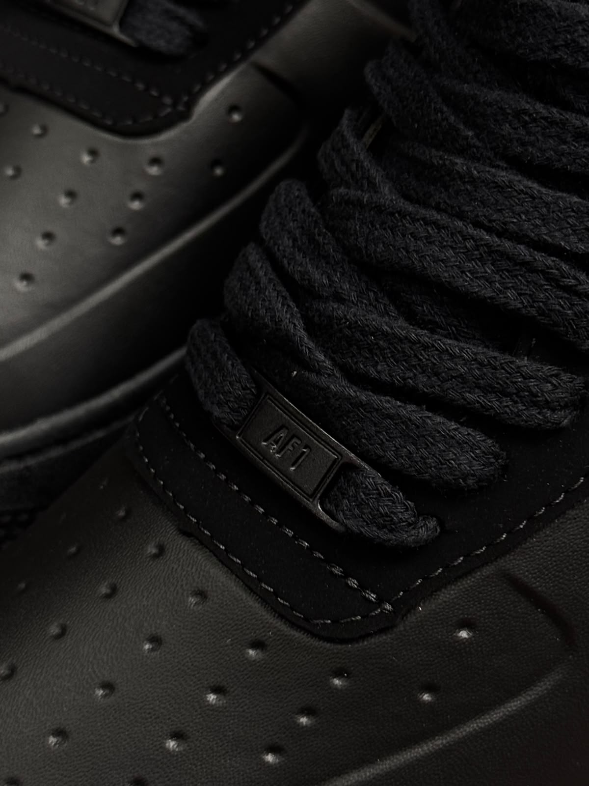 TÊNIS NK FORCE 1 - TRIPLE BLACK SHINE