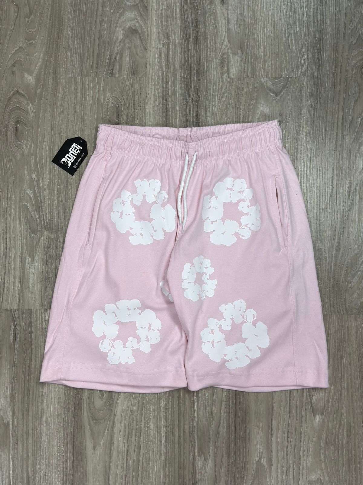 SHORTS MOLETOM DENIM TEARS - ROSA