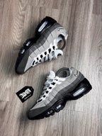 TÊNIS NK AIR MAX 95 - GREY GRADIENT