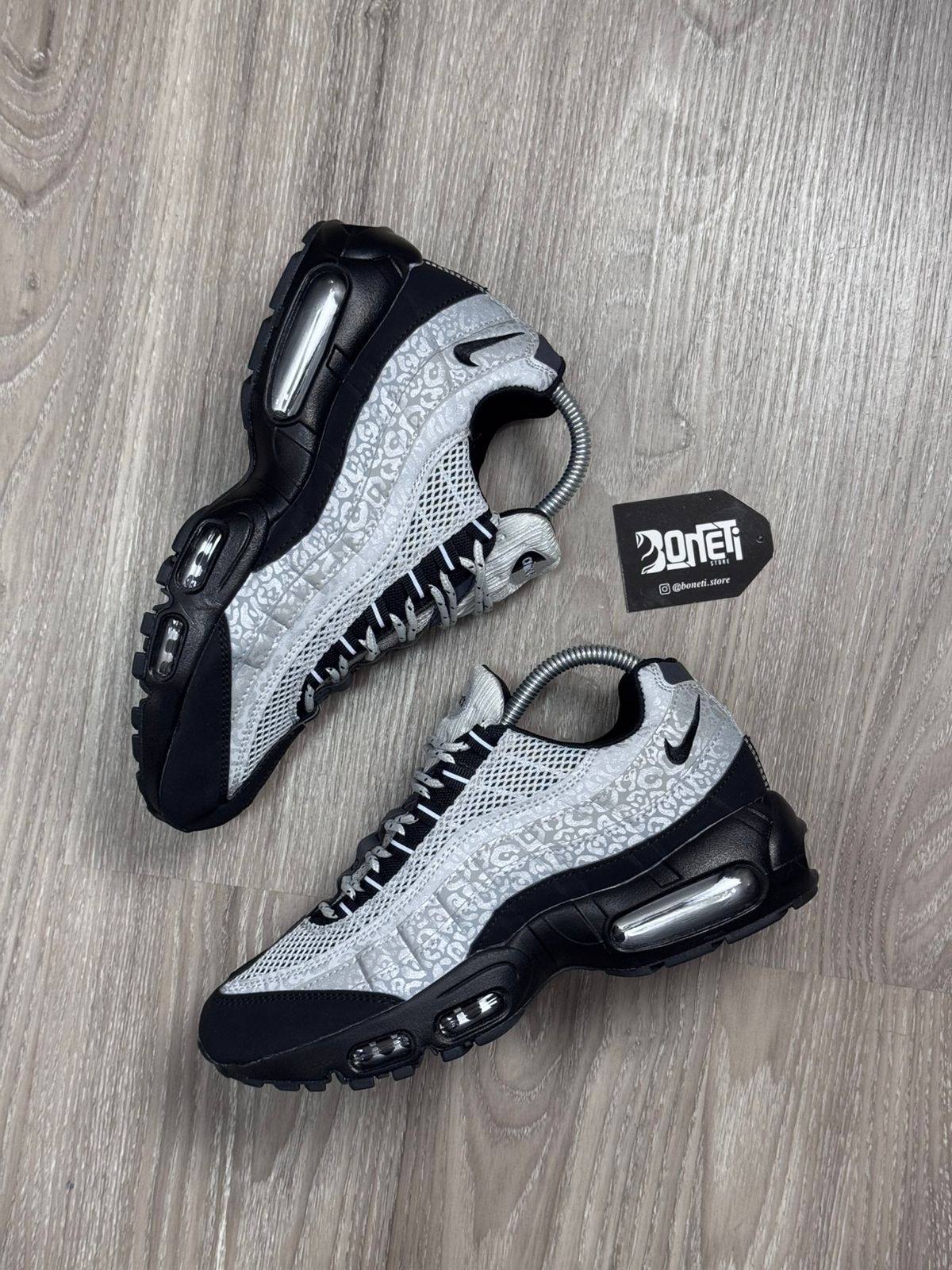 TÊNIS NK AIR MAX 95 - WALK BUNNY