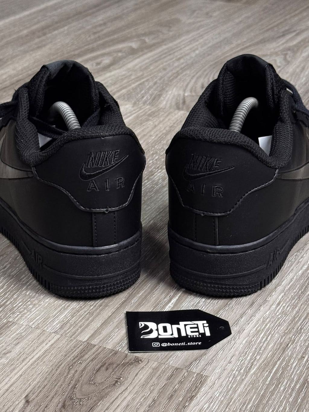 TÊNIS NK FORCE 1 - TRIPLE BLACK SHINE