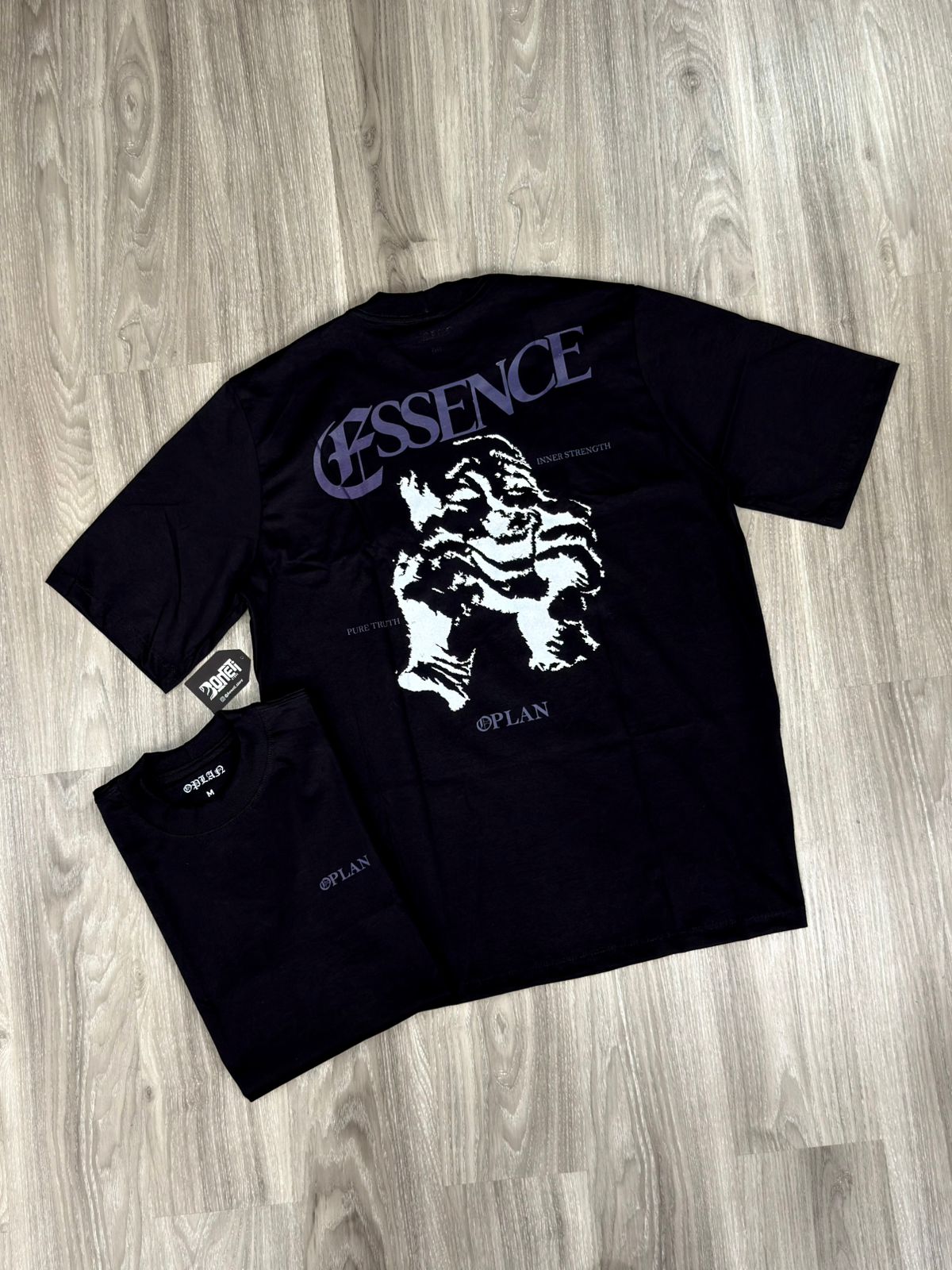 CAMISETA OVERSIZED OPLAN MASK - PRETA