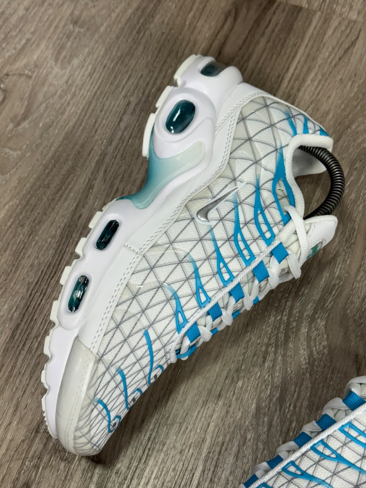 TÊNIS NK AIR MAX PLUS TN - MARSEILLE