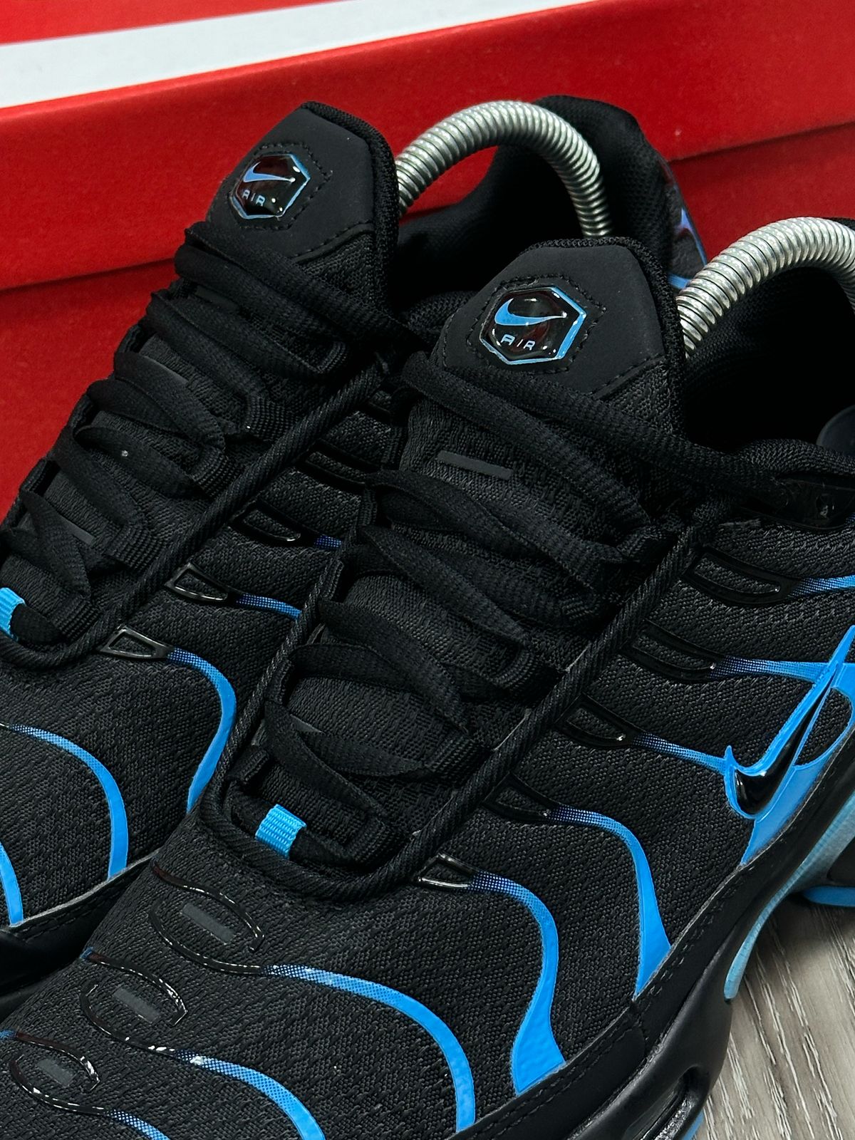 TÊNIS NK AIR MAX PLUS TN - BLACK BLUE