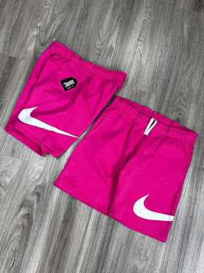 SHORTS MOLETOM NK BIG SWOOSH - ROSA