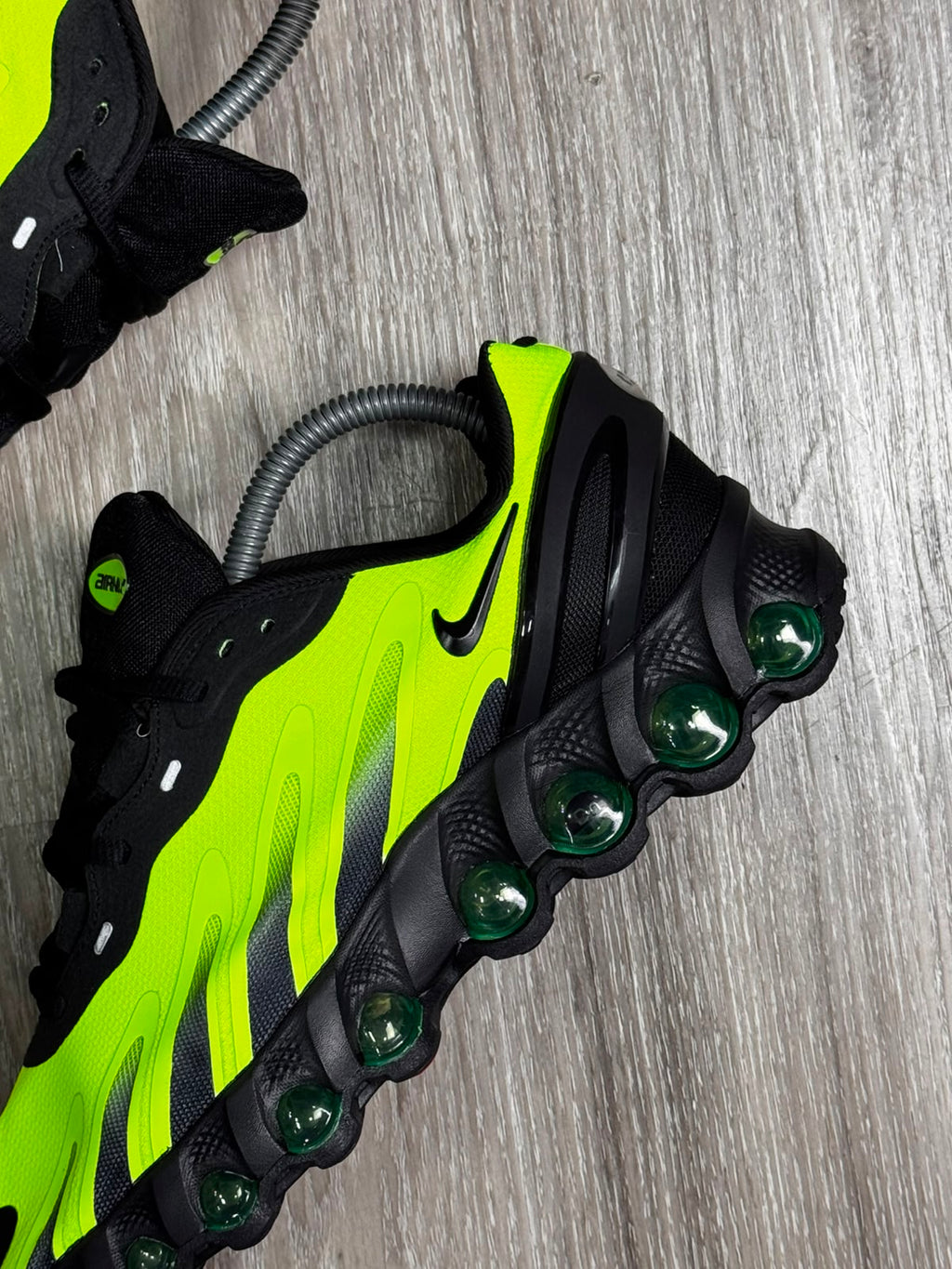 TÊNIS NK AIR MAX DN8 - LIME GREEN