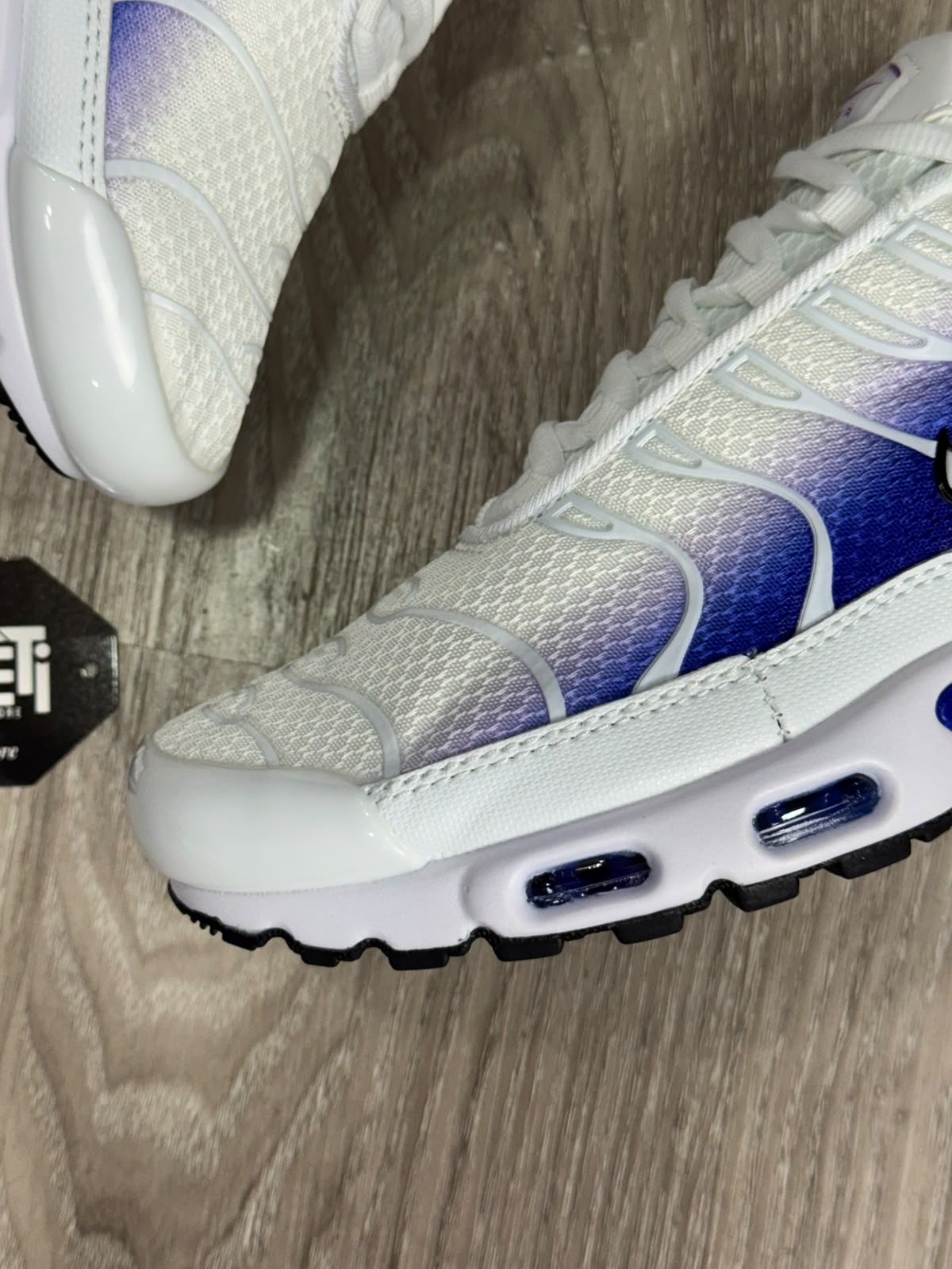 TÊNIS NK AIR MAX PLUS TN - WILD FADE GRAPE