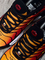 TÊNIS NK AIR MAX PLUS TN - BARÇA X PATTA