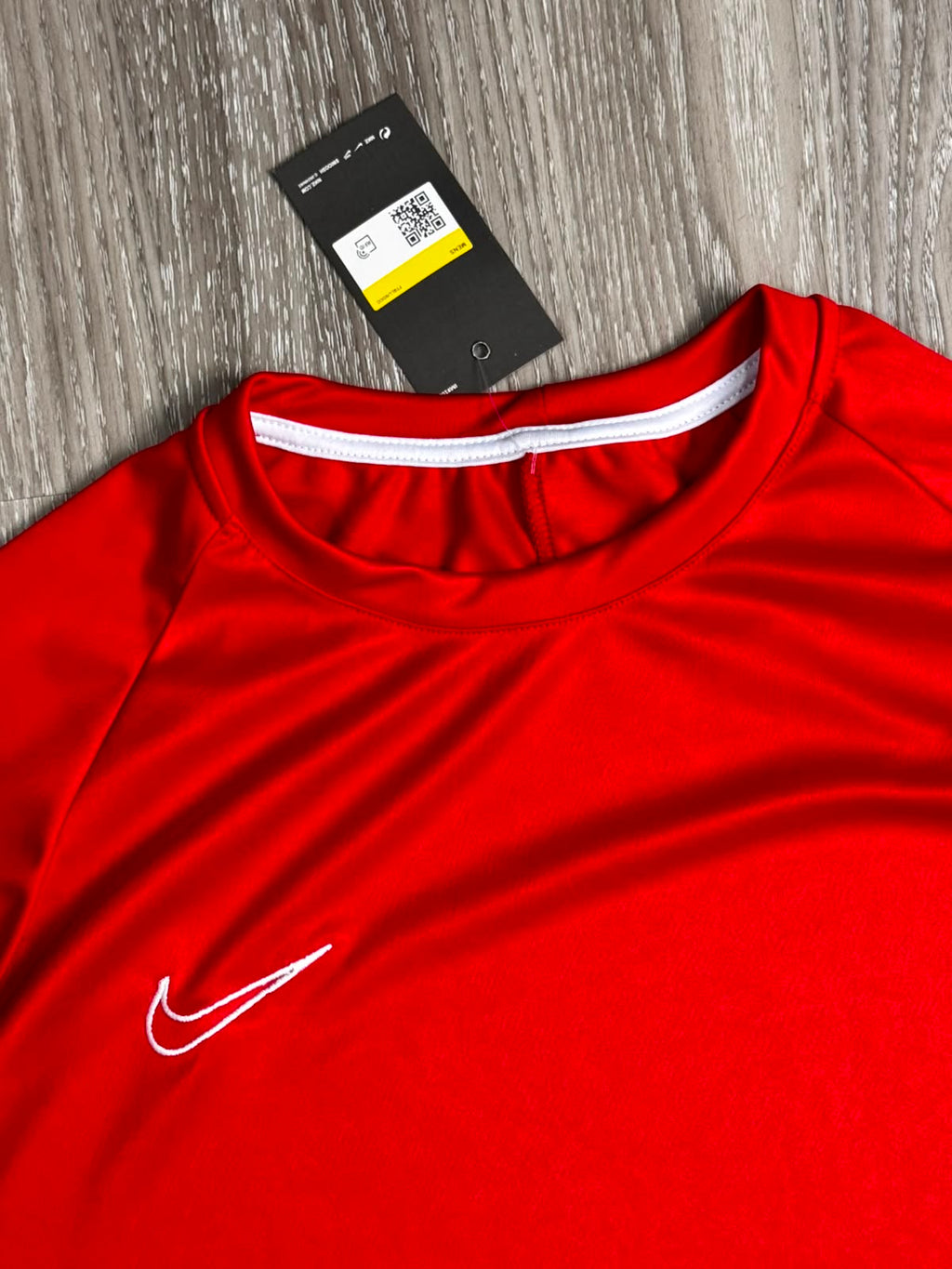 CAMISETA NK ACADEMY PRO - VERMELHA