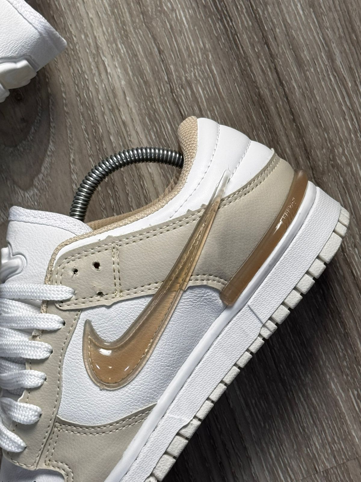 TÊNIS NK DUNK TWIST - DOURADO