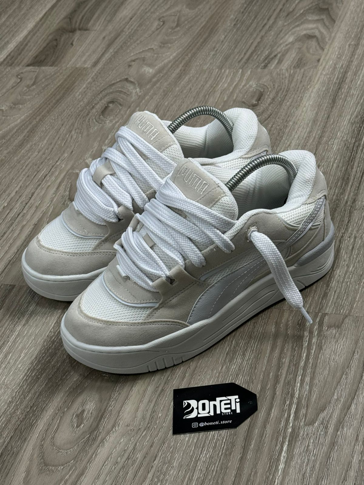 TÊNIS PM 180 - BRANCO E BEGE