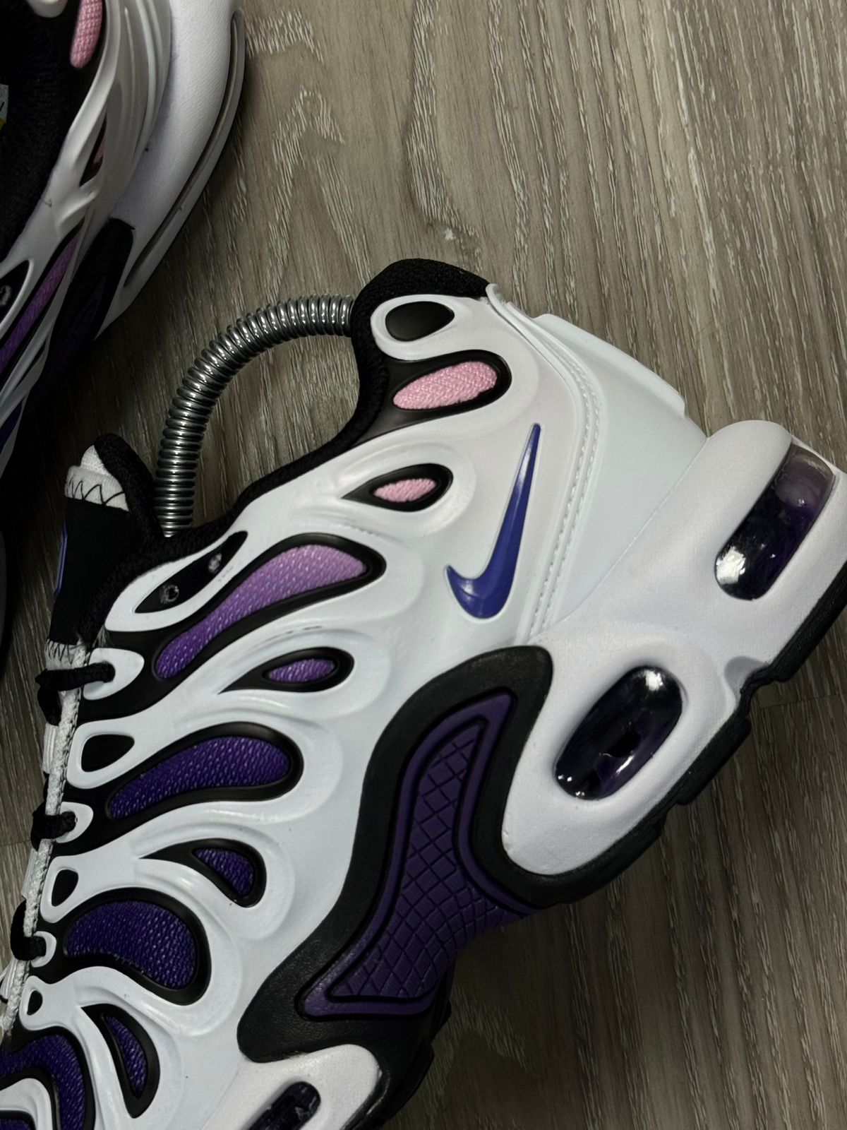 TÊNIS NK AIR MAX PLUS TN DRIFT - WHITE GRAPE