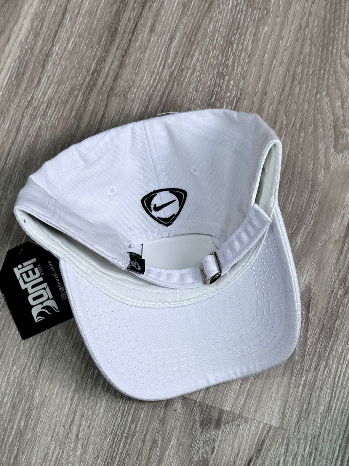 BONÉ NK TOTAL 90 - BRANCO