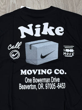 CAMISETA OVERSIZED NK MOVING CO - PRETA