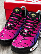 TÊNIS NK AIR MAX PLUS TN - BARCELONA