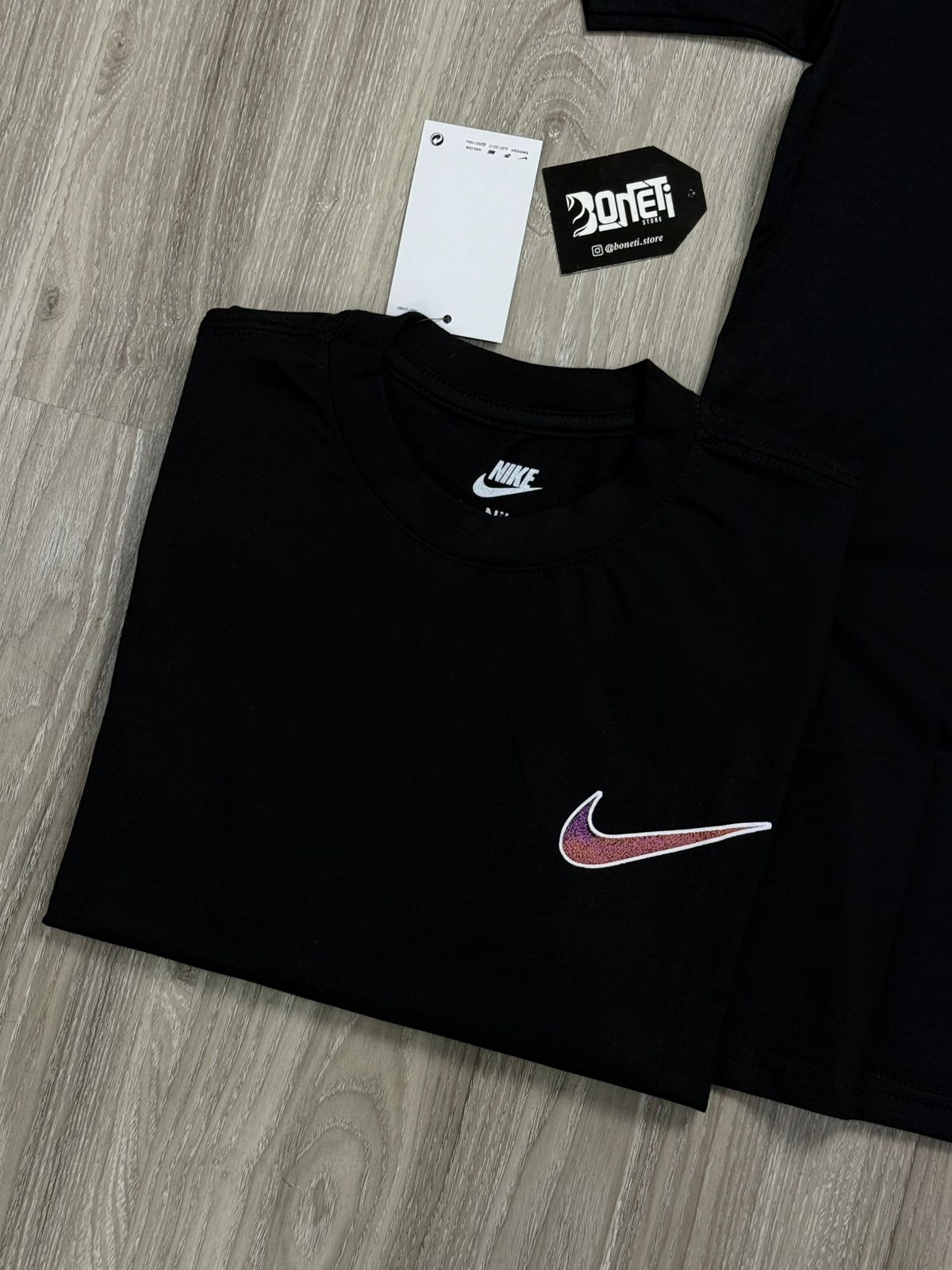 CAMISETA NK M90 BALL HOOPS - PRETA