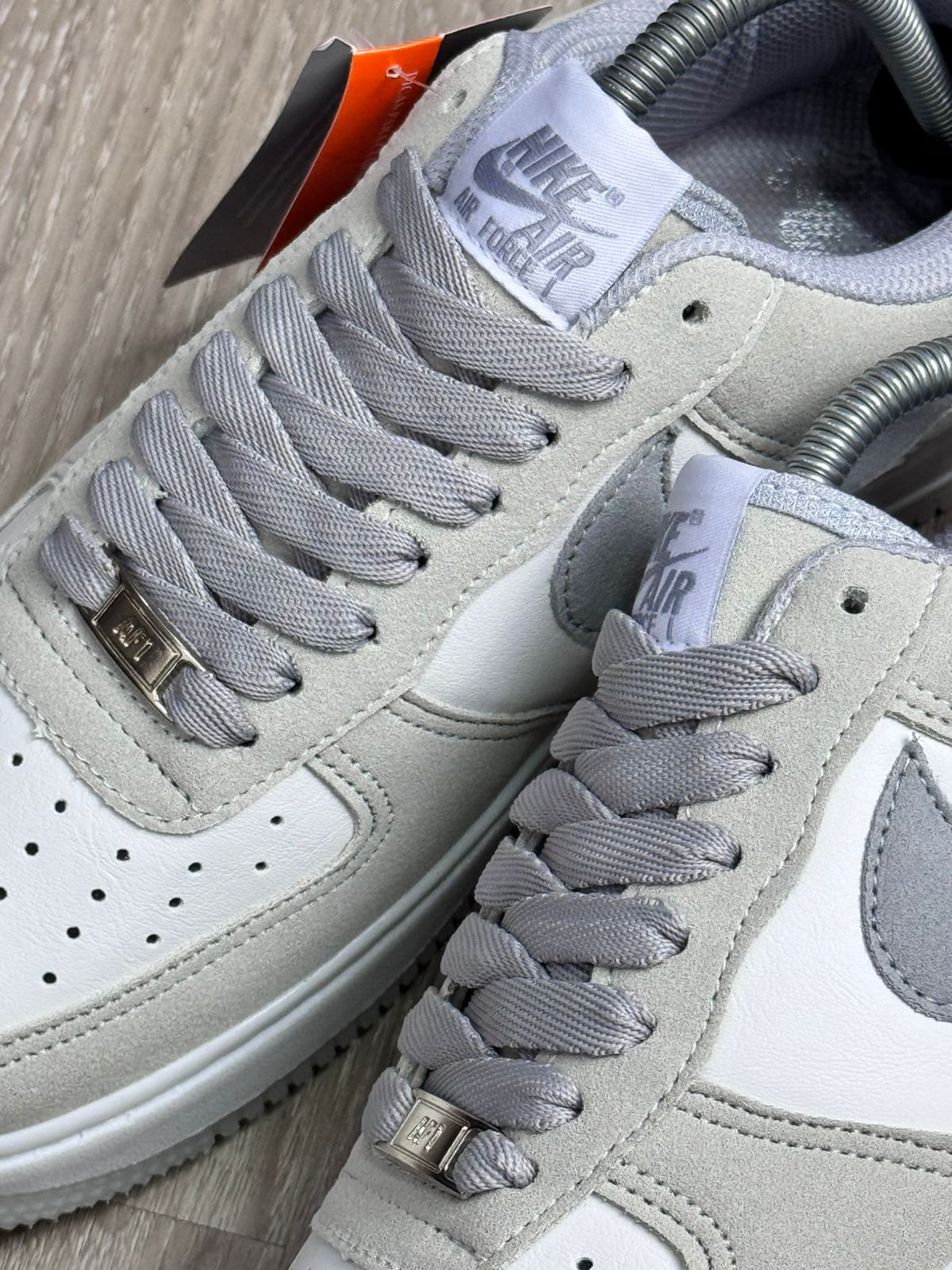 TÊNIS NK FORCE 1 - NATURAL GREY