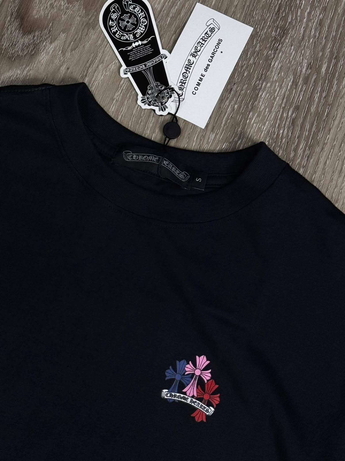 CAMISETA CHROME HEARTS FLORAL - PRETA