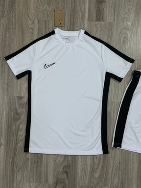 CONJUNTO NK ACADEMY 23 - BRANCO