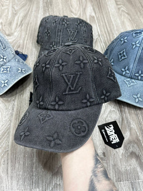 BONÉ LV JEANS