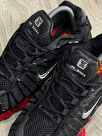 TÊNIS NK SHOX TL 12 MOLAS X SKEPTA - BLACK RED