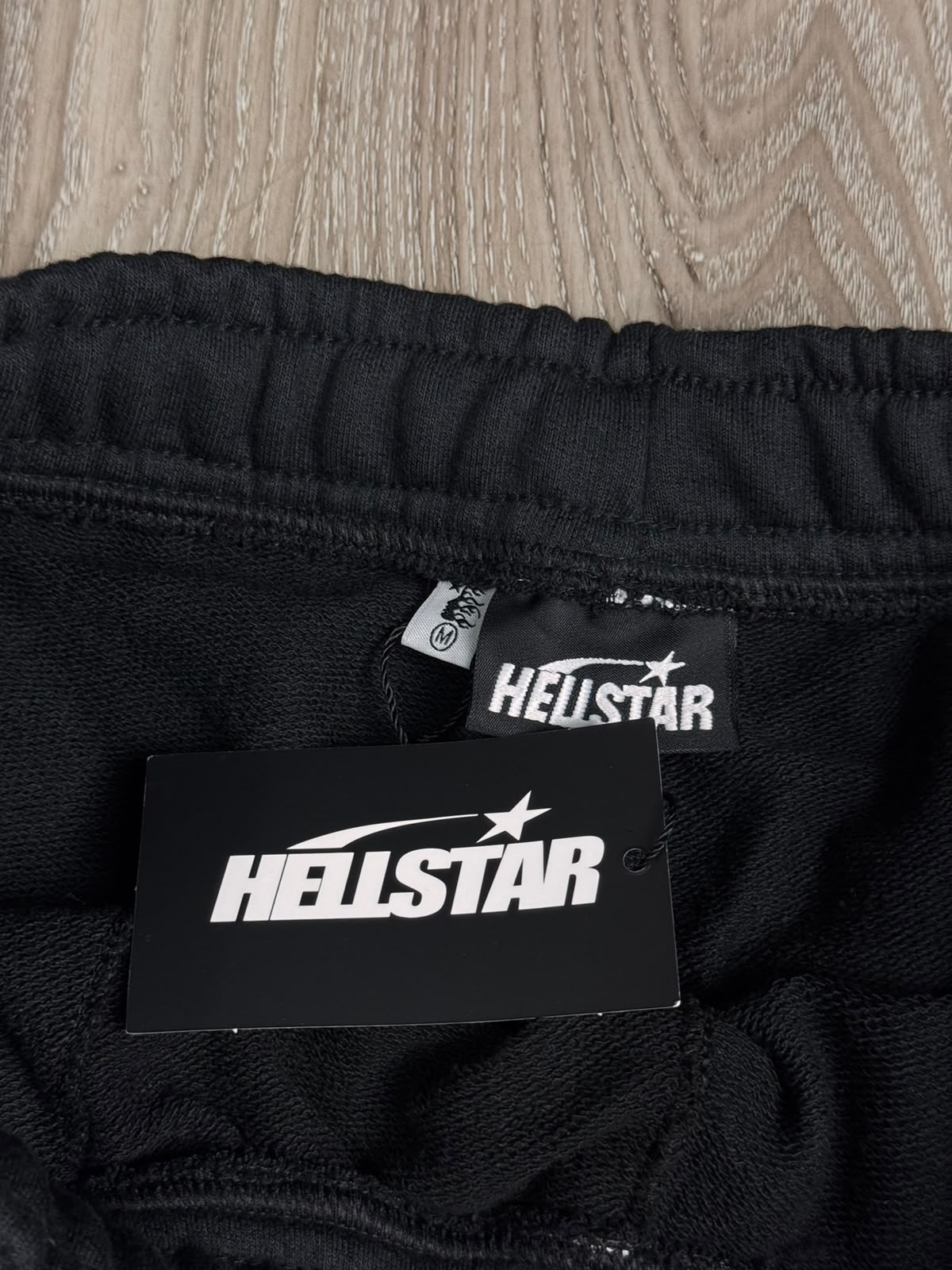 SHORTS MOLETOM HELLSTAR - PRETO