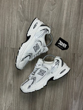 TÊNIS NB 530 - WHITE SILVER
