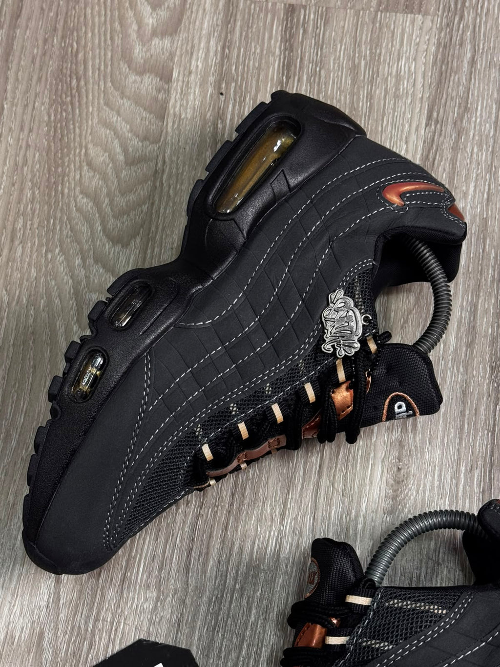 TÊNIS NK AIR MAX 95 X SYNA - GREY