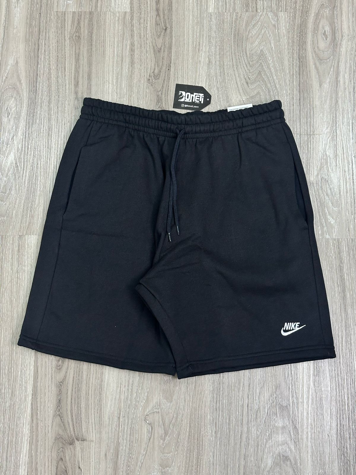 SHORTS MOLETOM NK SPORTSWEAR - PRETO