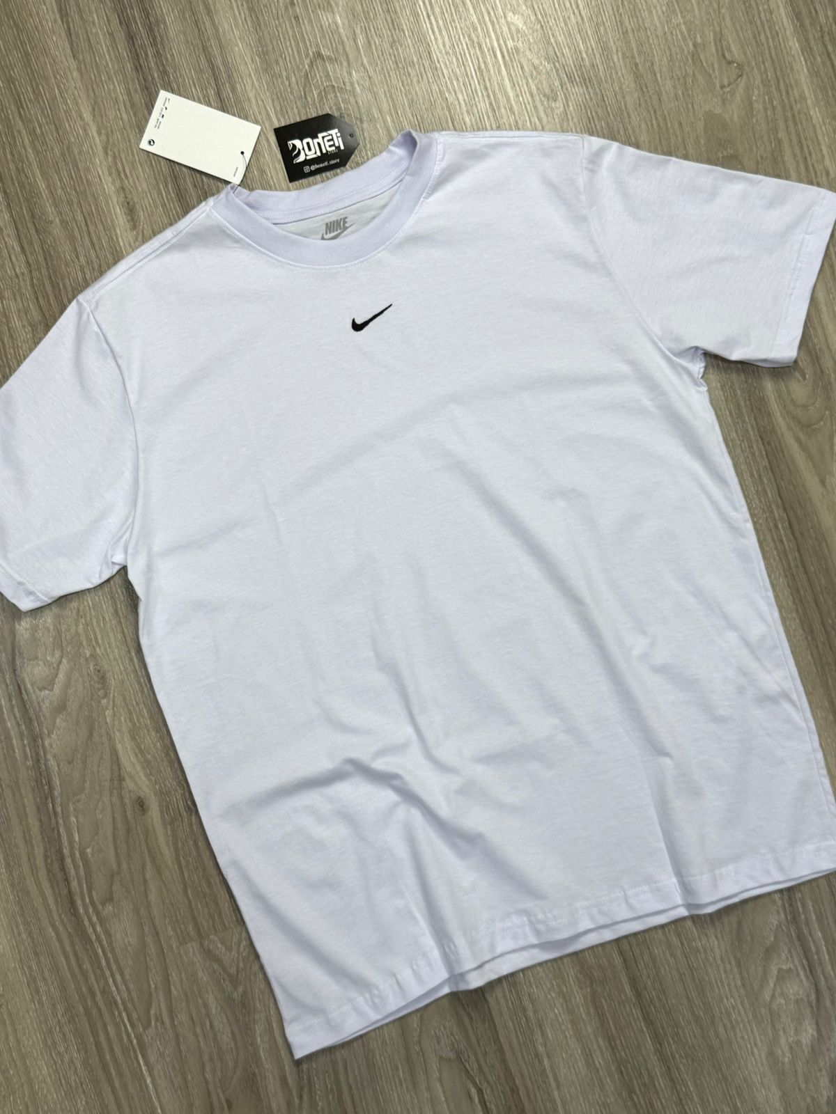 CAMISETA NK BASIC ESSENTIALS - BRANCA