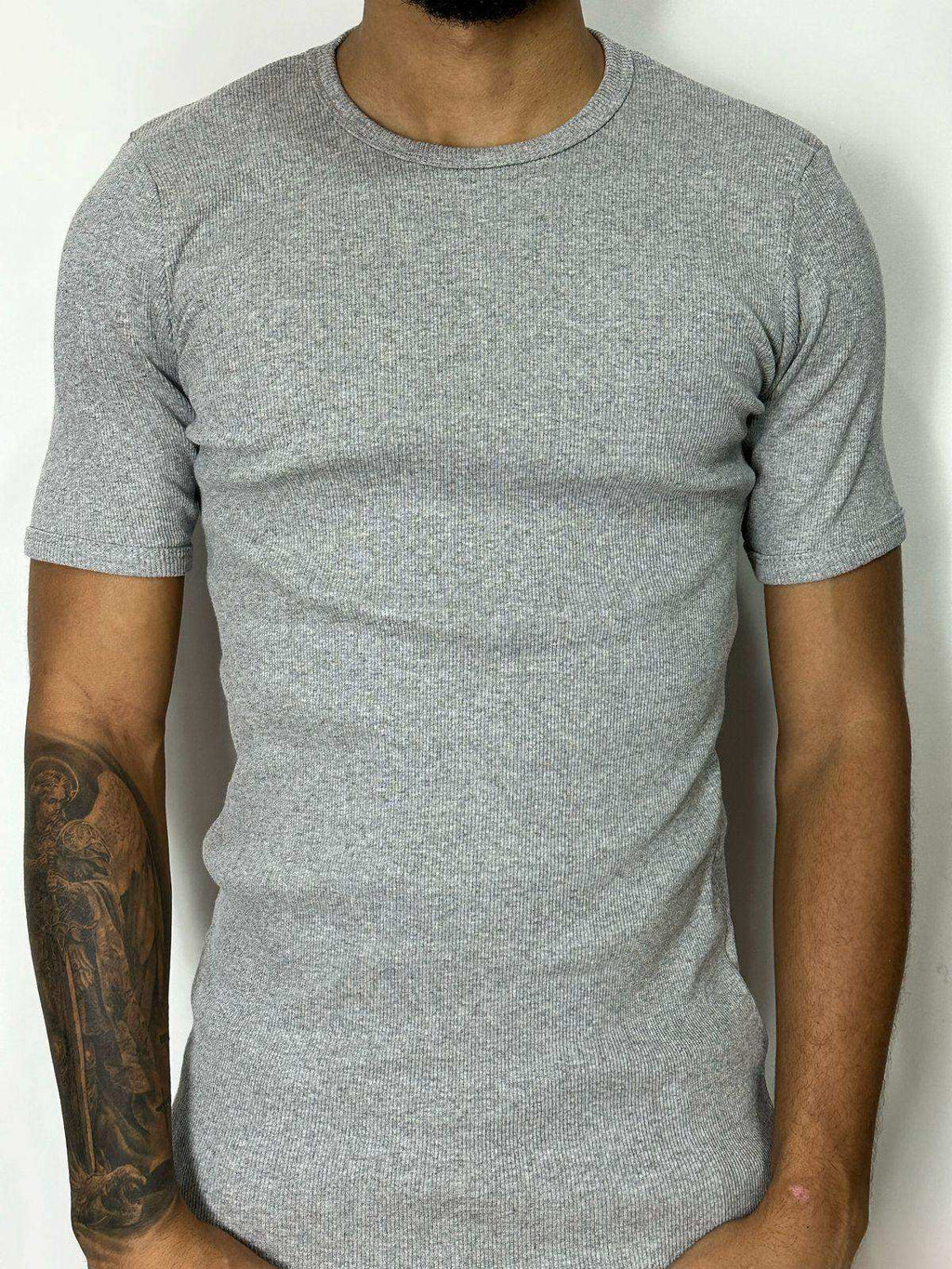 CAMISETA CANELADA - CINZA