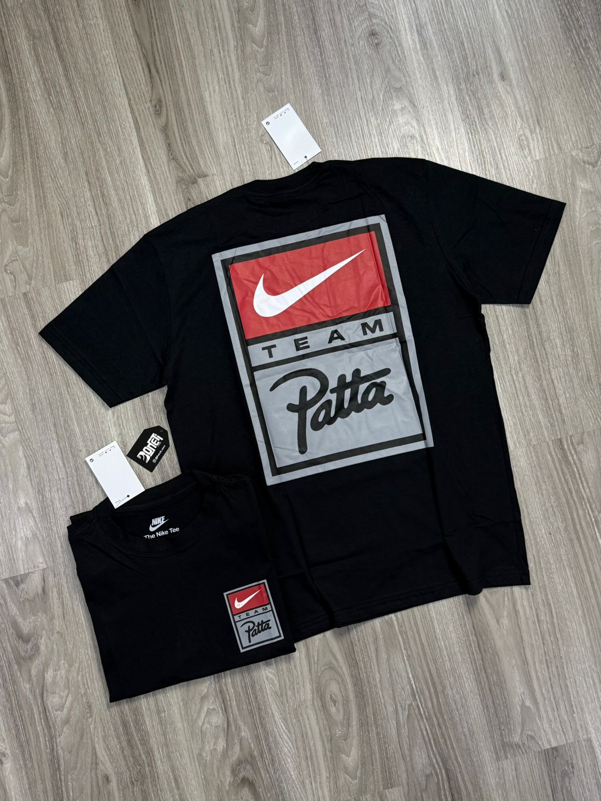CAMISETA NK X PATTA - PRETA