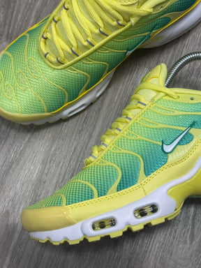TÊNIS NK AIR MAX PLUS TN - LIMON LIME
