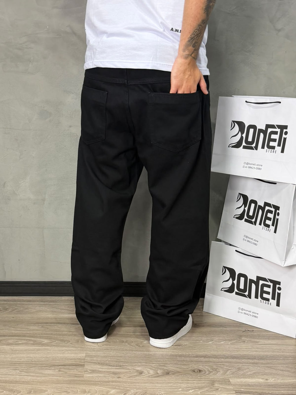 CALÇA JEANS RETA PRETA PRESENCE - 7590