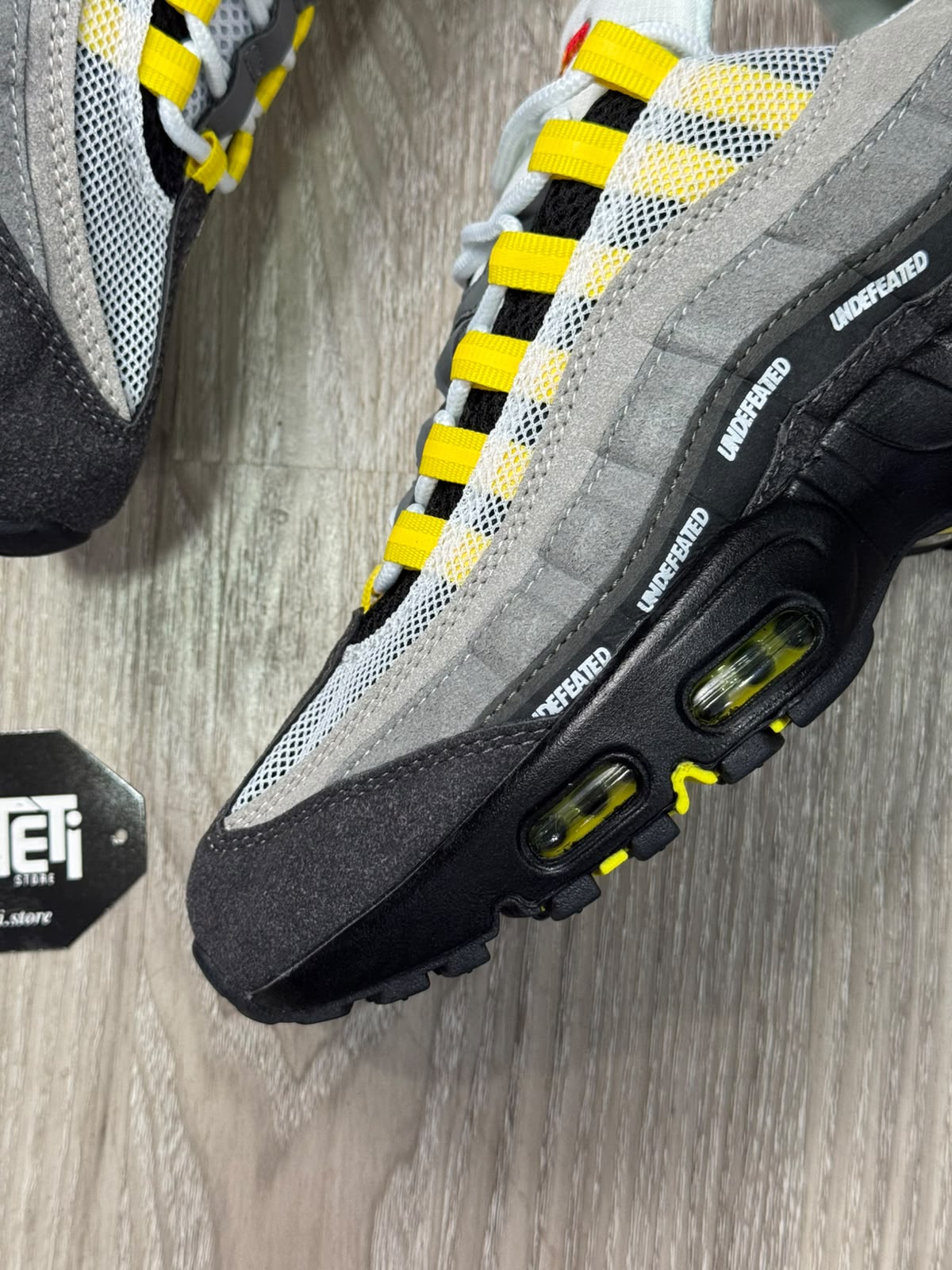 TÊNIS NK AIR MAX 95 - UNDEFEATED SHANGHAI