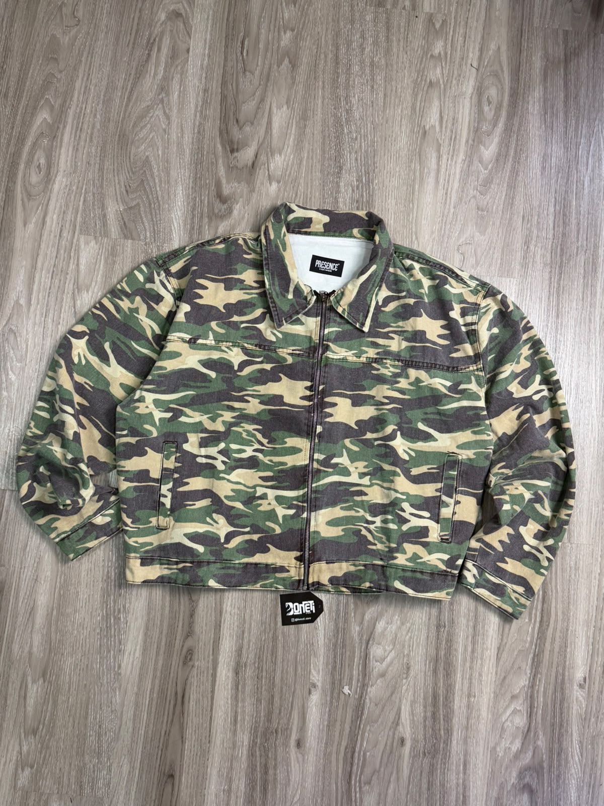 JAQUETA PRESENCE CAMUFLADA