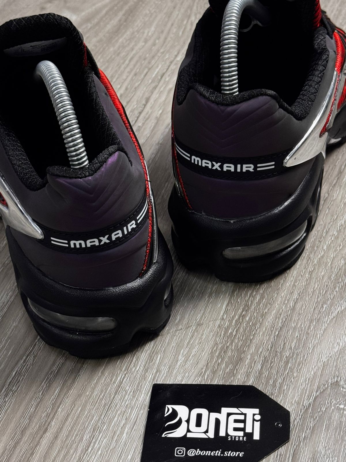 TÊNIS NK AIR MAX TAILWIND X SKEPTA - VERMELHO