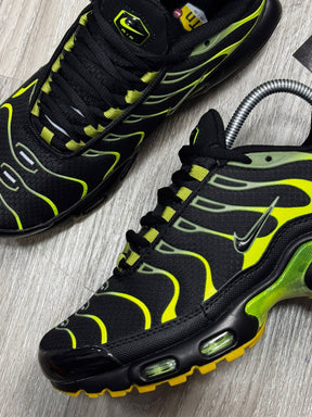 TÊNIS NK AIR MAX PLUS TN - PACIFIC MOSS