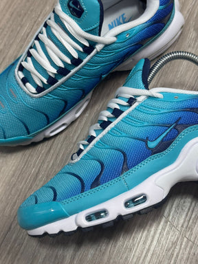 TÊNIS NK AIR MAX PLUS TN - OCEAN