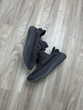 TÊNIS YEEZY BOOST 350 - PRETO