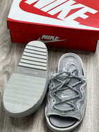 CHINELO SLIDE NK OFFLINE - CINZA