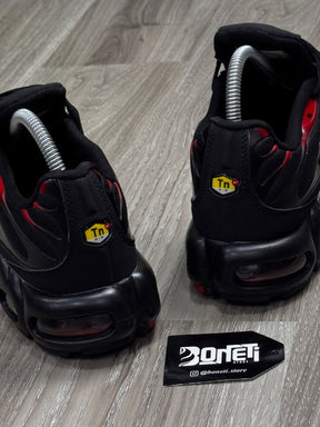 TÊNIS NK AIR MAX PLUS TN - BRED