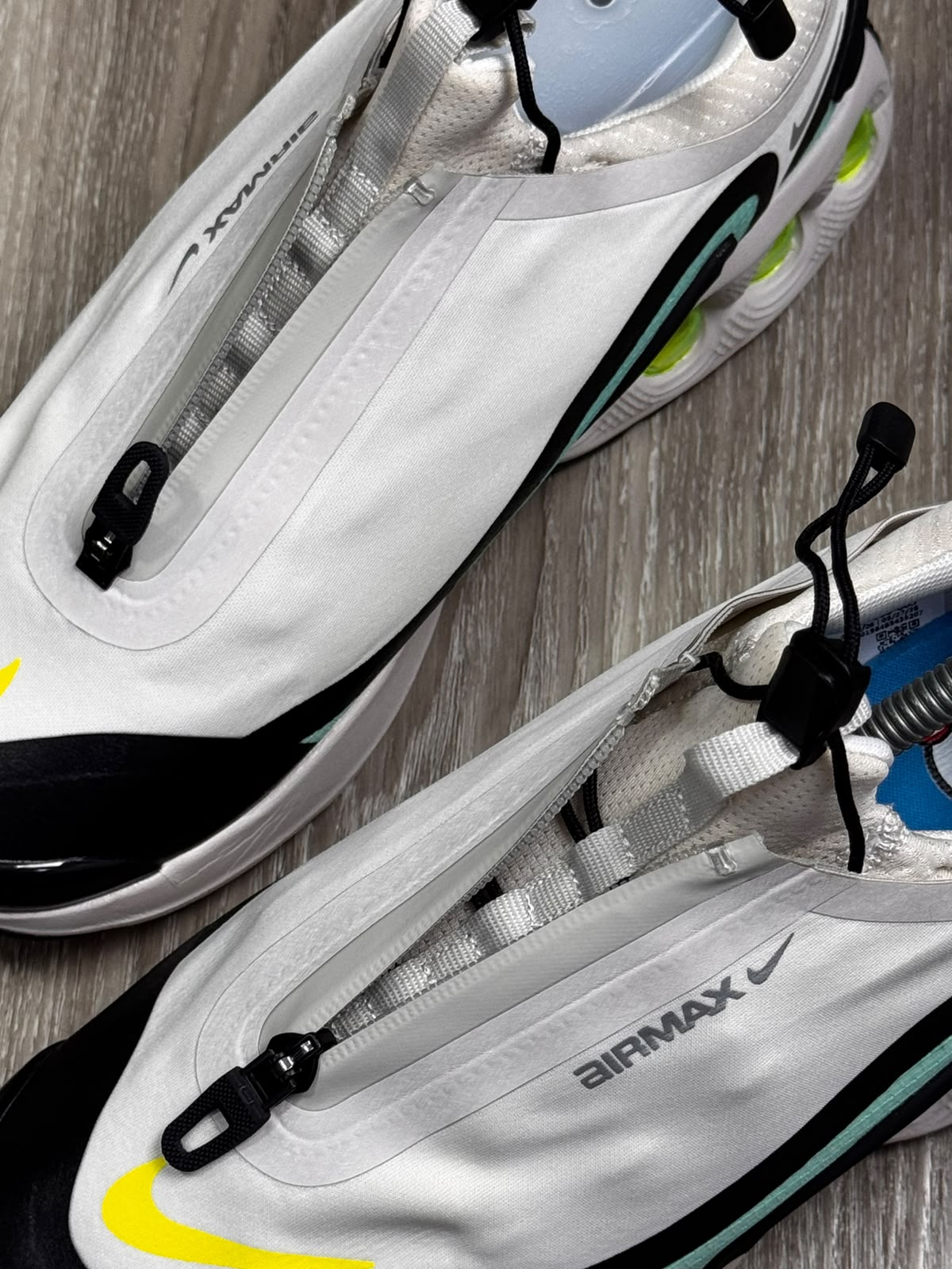 TÊNIS NK AIR MAX DN ROAM - COLLEGE GREY