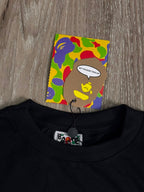 CAMISETA BAPE X SPOTIFY X SYNA - PRETA