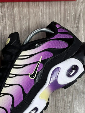 TÊNIS NK AIR MAX PLUS TN - BOLD BERRY