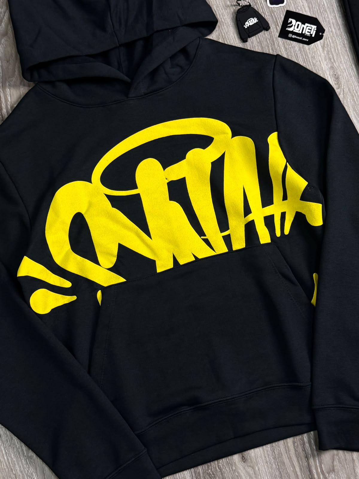 CONJUNTO SYNA WORLD WINTER MOLETOM - BLACK YELLOW
