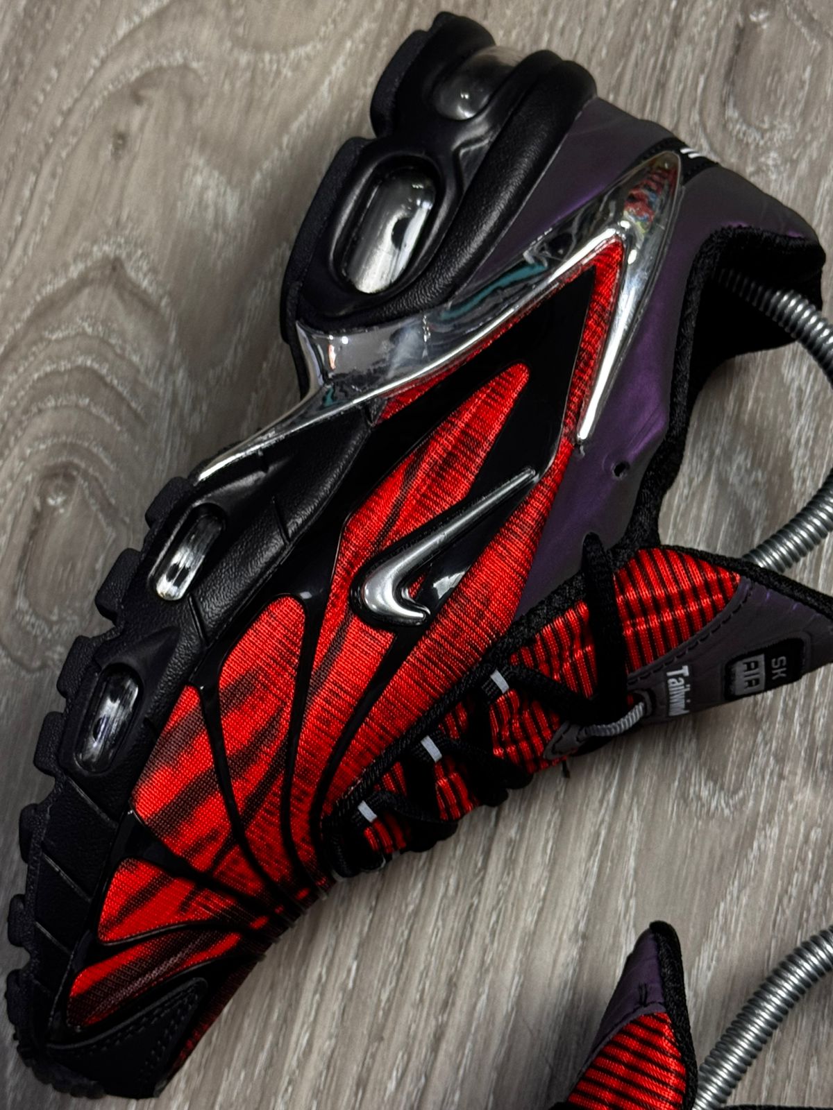 TÊNIS NK AIR MAX TAILWIND X SKEPTA - VERMELHO